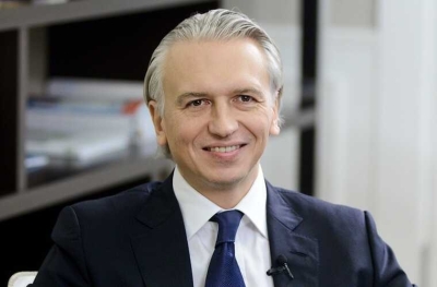 &laquo;Сибур&raquo; стал золотой жилой для Дюкова в гонке с Сечиным