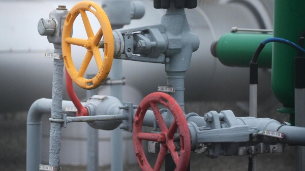 &laquo;Сургутнефтегаз&raquo; и &laquo;Газпром нефть&raquo; под санкциями, а Дюков бежит к американцам: Миллер в ярости, силовики задают вопрос &mdash; не сдаёт ли он своих?